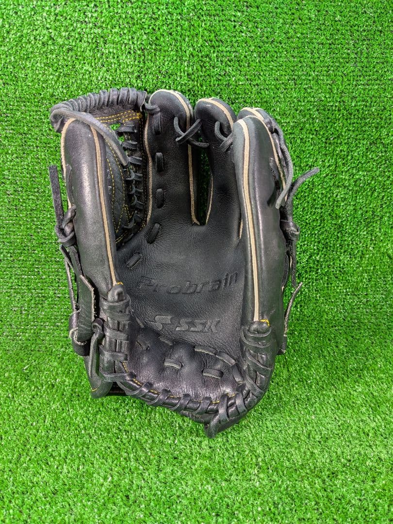 廃盤品　SSK　プロブレイン　硬式　内野手