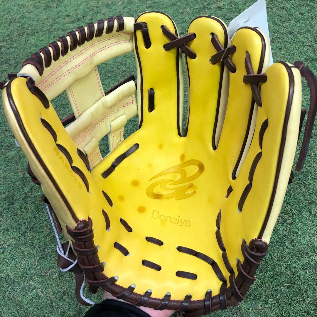 ドナイヤ　軟式グラブ　2022年限定モデル