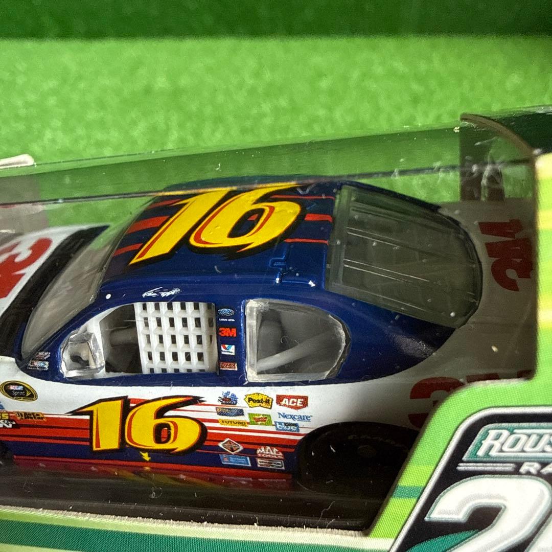 コ*う様 【a229-8】ナスカー グレッグ・ビッフル #16 レーシングカー