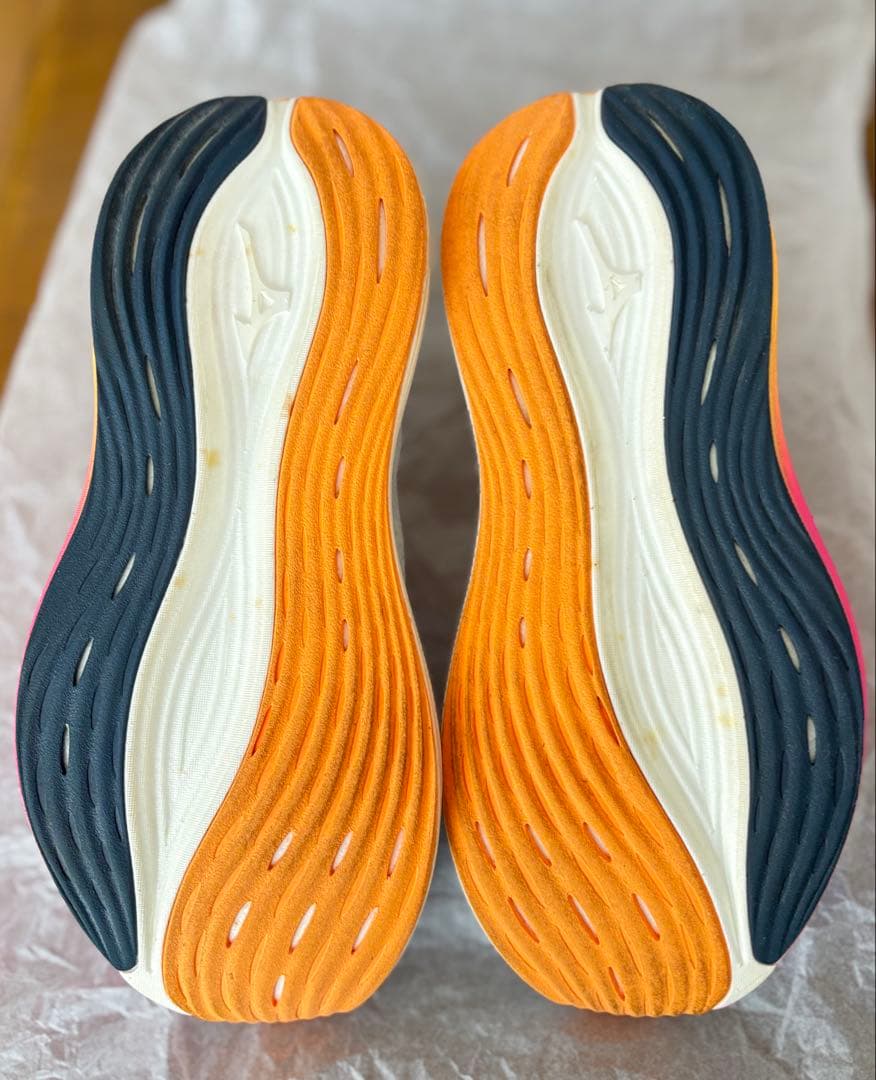 げんき　美品箱付MIZUNO ネオ ゼン HANABI PACK 25cm