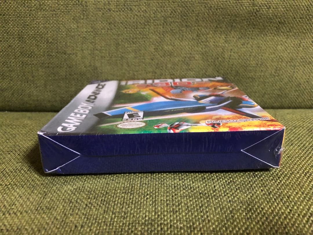 新品未開封　シュリンク付き　iridion 3D イリディオン GBA