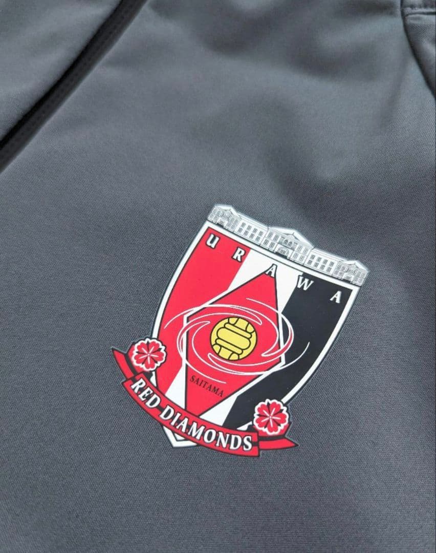 【非売品】浦和レッズトレーニングピステ: グレー