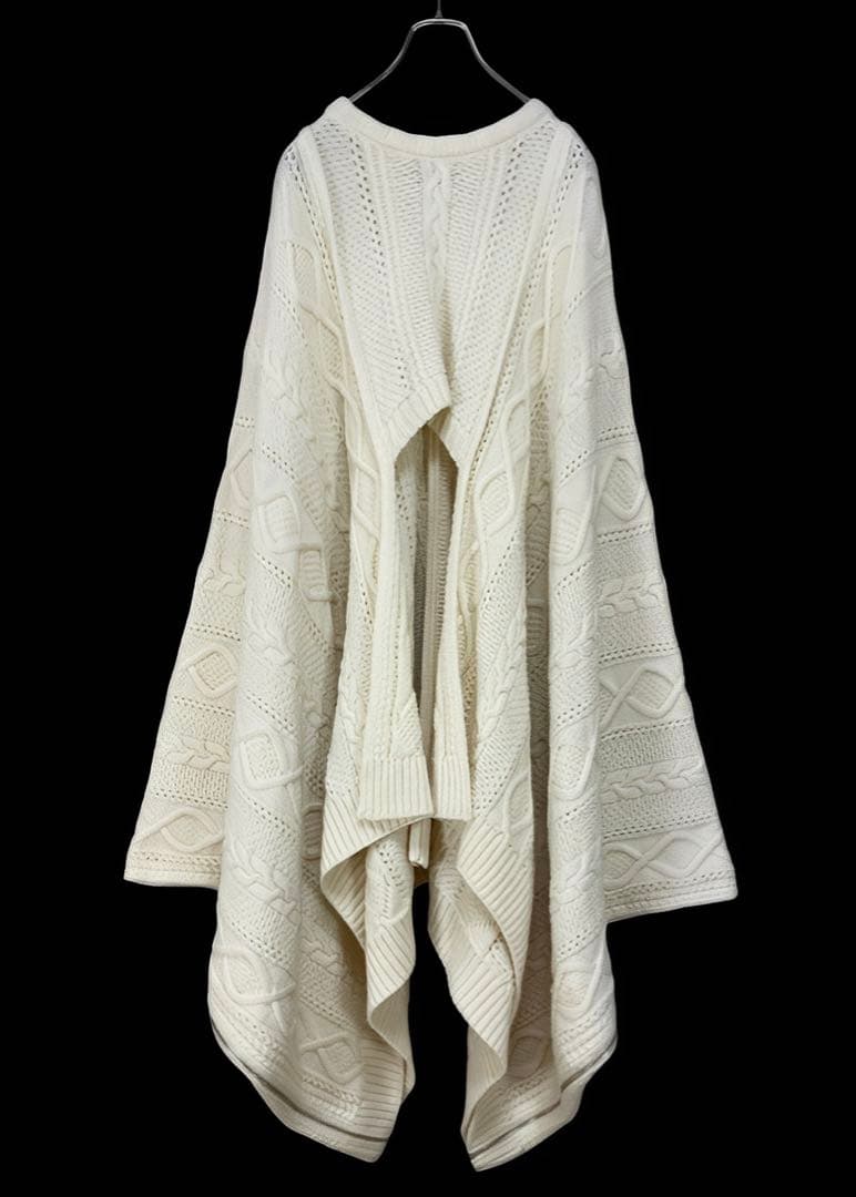 Y's ワイズ 美品 ローゲージ アランニット ポンチョ アイボリー2
