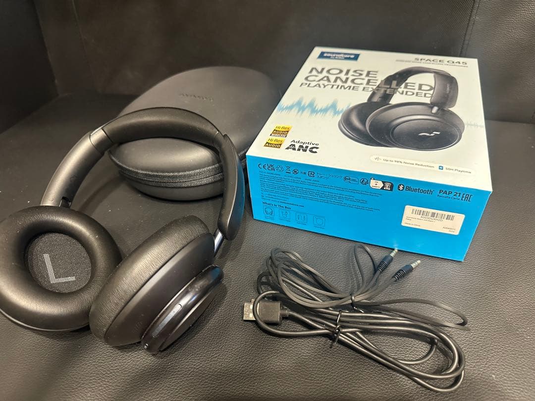 ヘッドホン soundcore Anker SPACEQ45