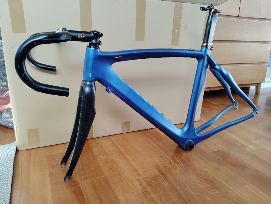 KUOTA カルマ　自家塗装　傷・欠品あり