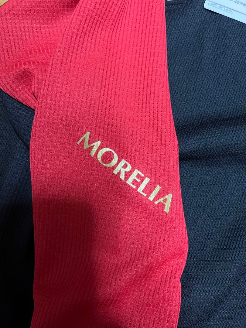 新品　超大特価　ミズノ　モレリア　モレリア ミドラーシャツ　Lサイズ