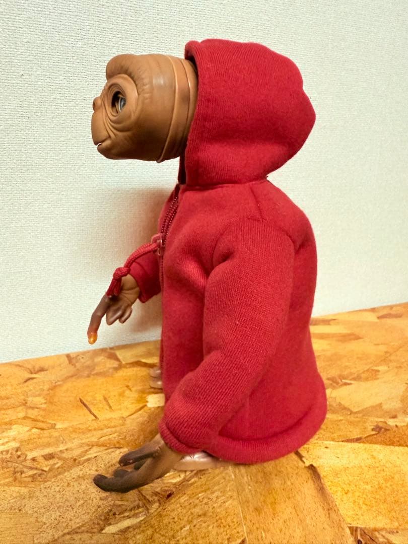 インタラクティブ E.T. 英語版　 トーキング フィギュア　パーカー E.T.