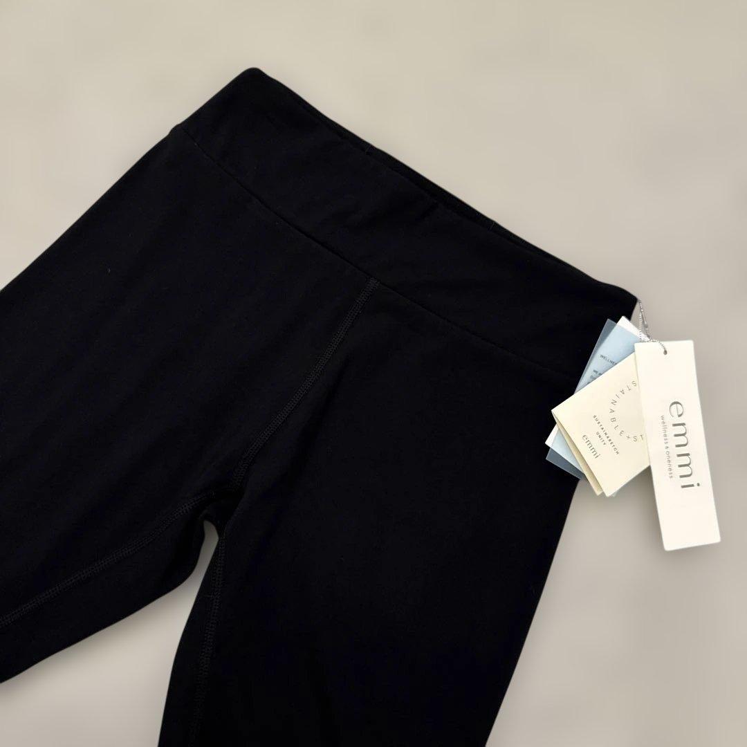 IPSA×emmi サステナレッチユニティーレギンス ヨガ ブラック 新品未使用