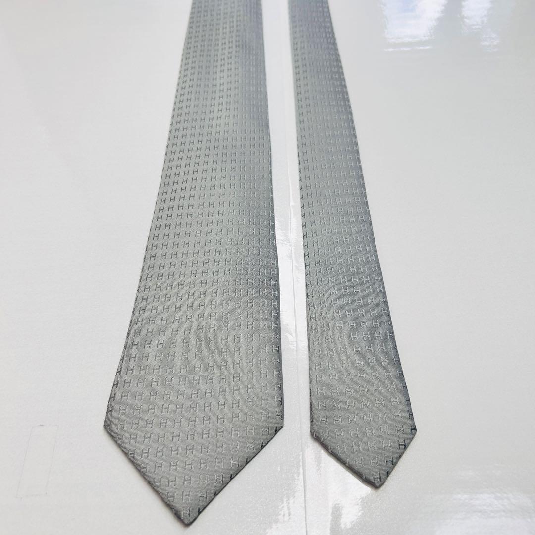 HERMES エルメス 美品 ネクタイ ファソネ H柄 H織 人気 刺繍 グレー