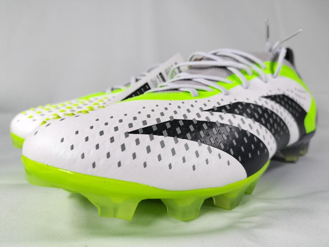 未使用 アディダス Predator Accuracy.1 L AG 25.5㎝