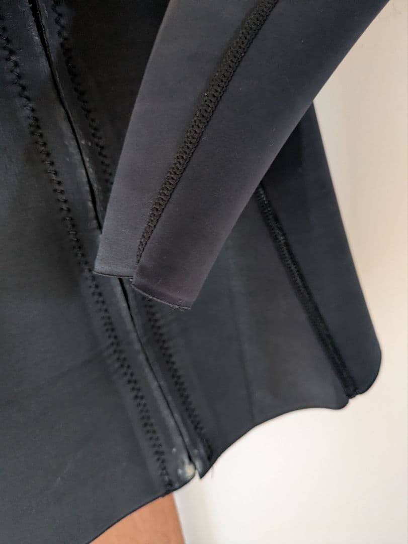 patagonia タッパー　ウェットスーツ サイズ2 ブラック