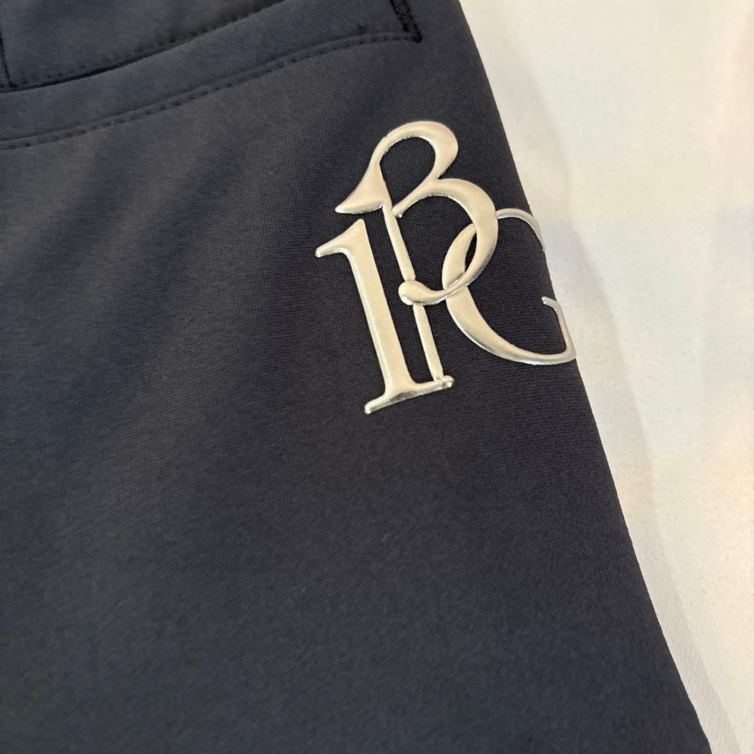 レディースゴルフウェア　スカート　ウノピュウノウグァーレトレ