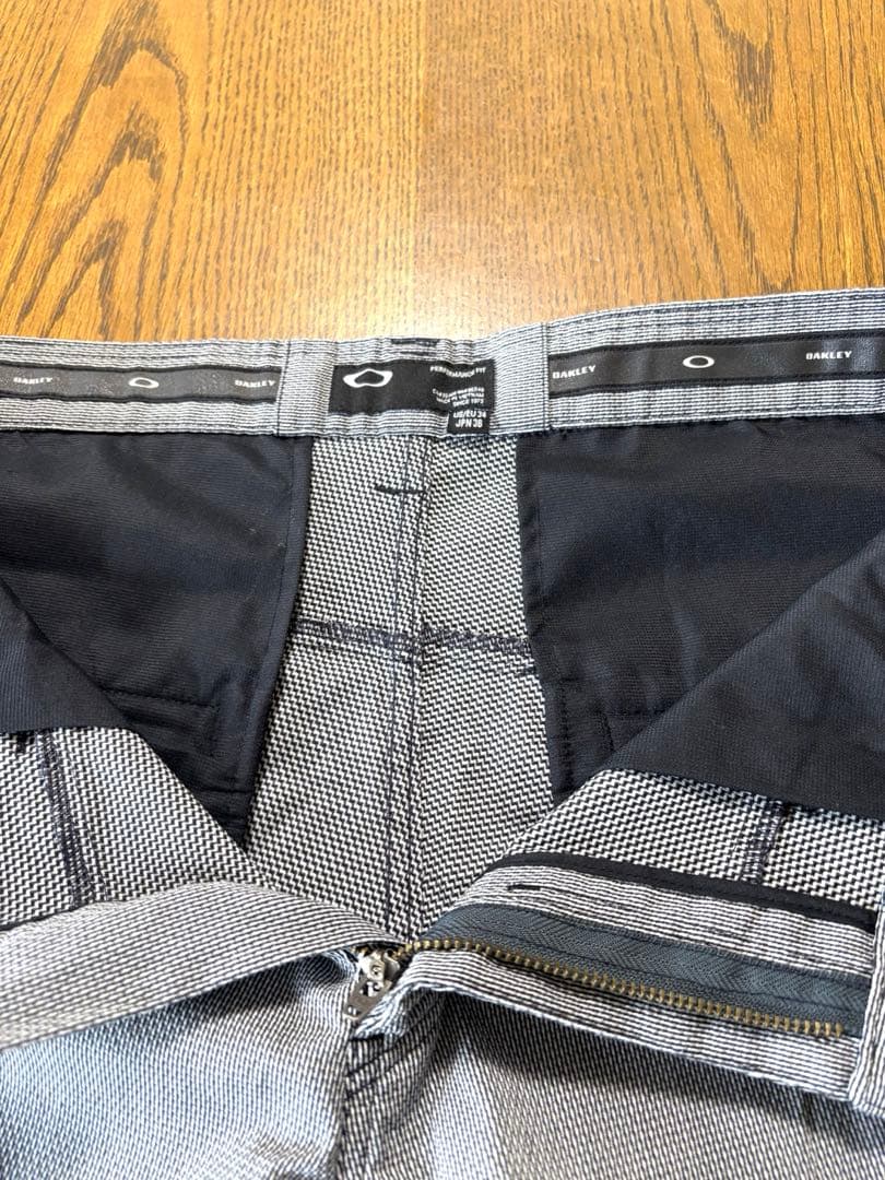 たか　オークリー ❗️スカル‼️3D 春秋パンツ36