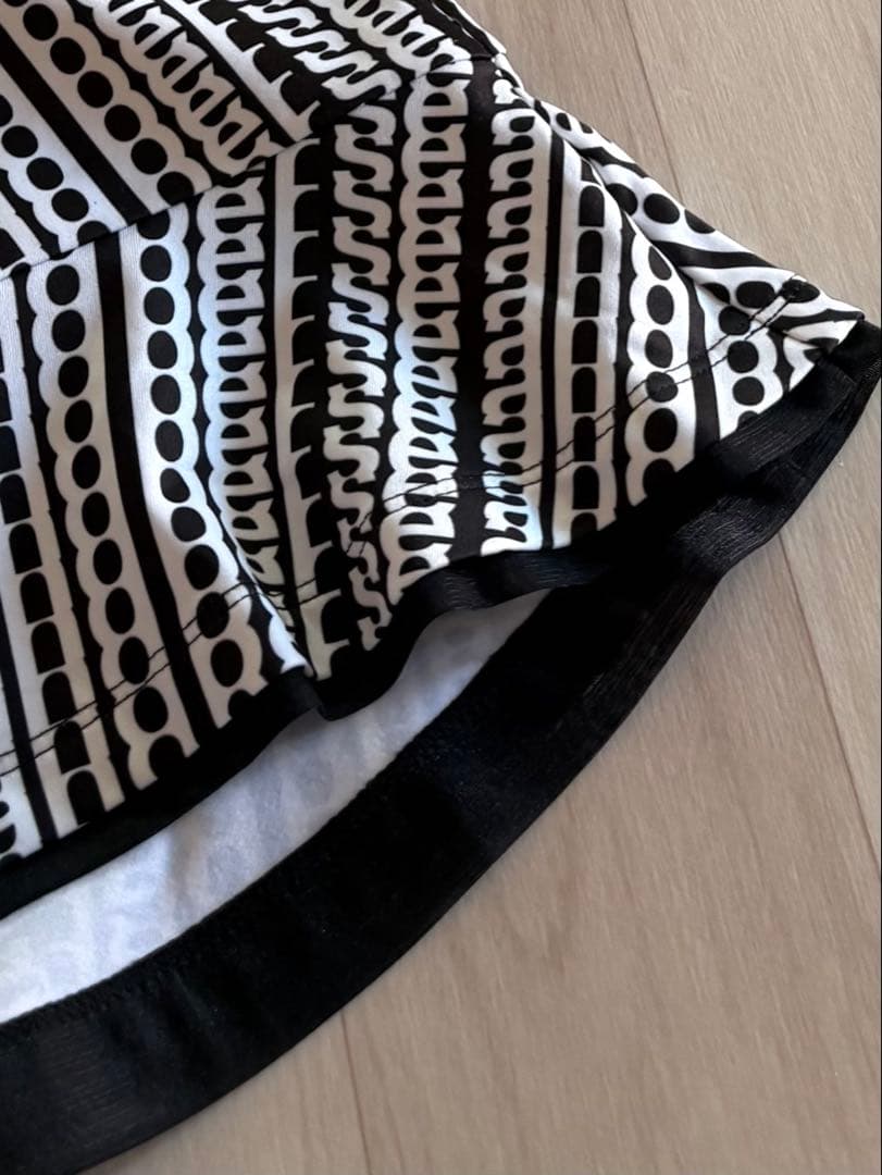 新品未使用　アンパスィ and per se ロゴプリントスカート　サイズM