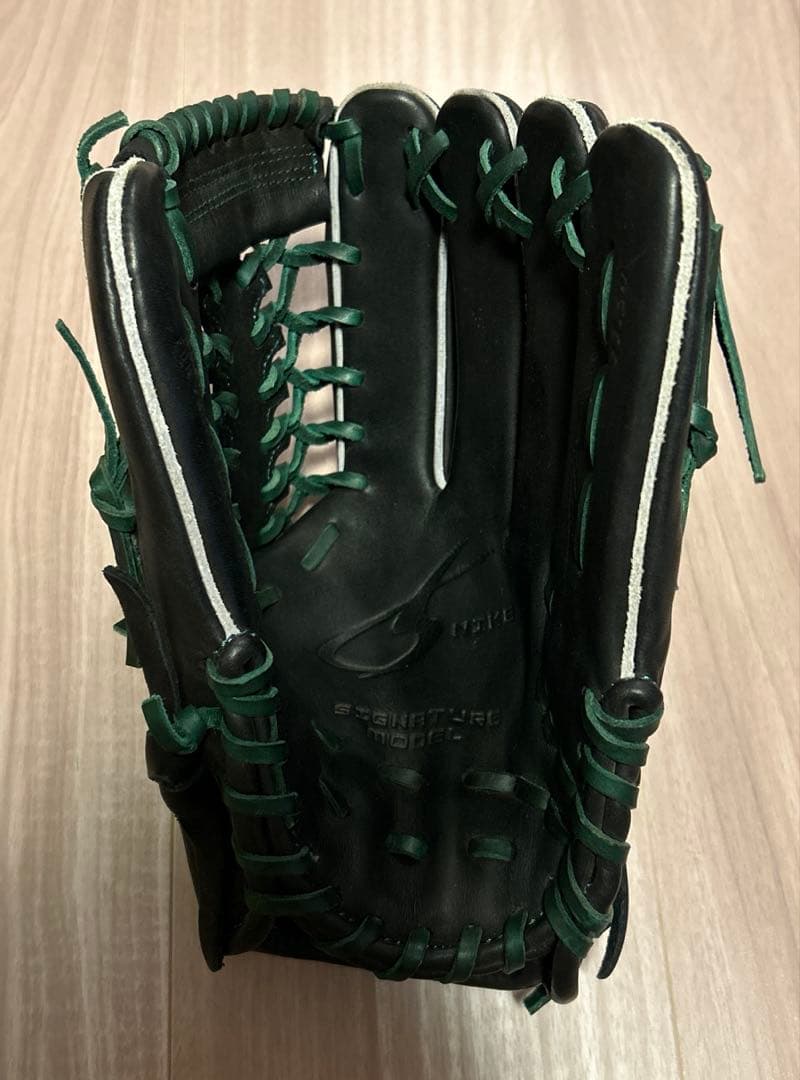 【新品未使用】NIKE AKI SIGNATURE MODEL ナイキ 野球