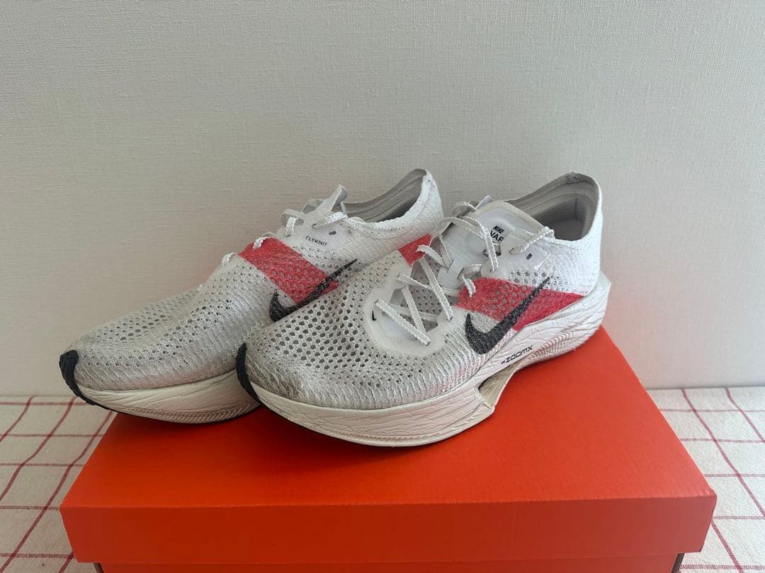 ナイキ　ヴェイパーフライNEXT%３　エリウド／キプチョゲ 27cm