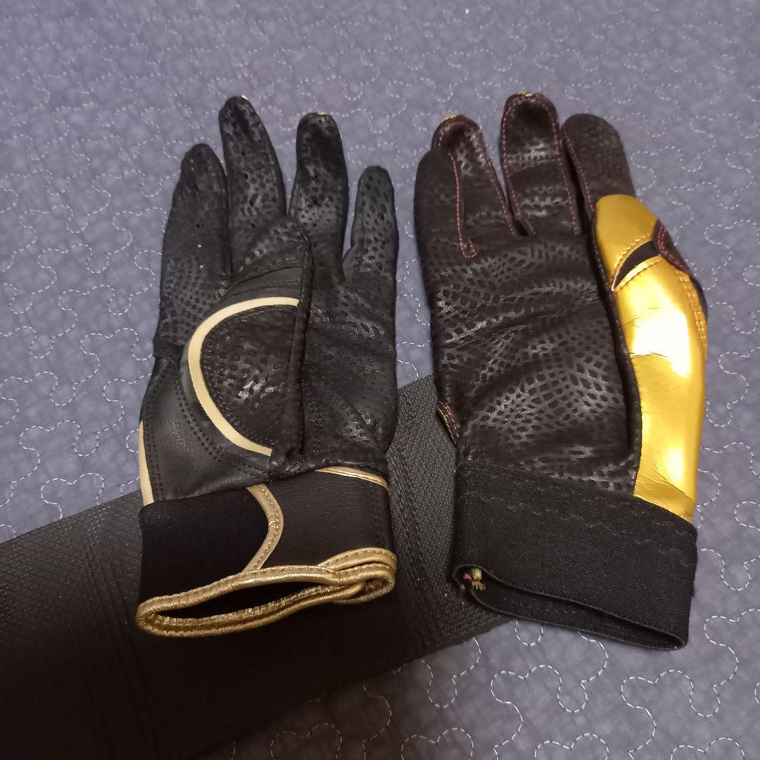 アンダーアーマー⚡バッティンググローブ