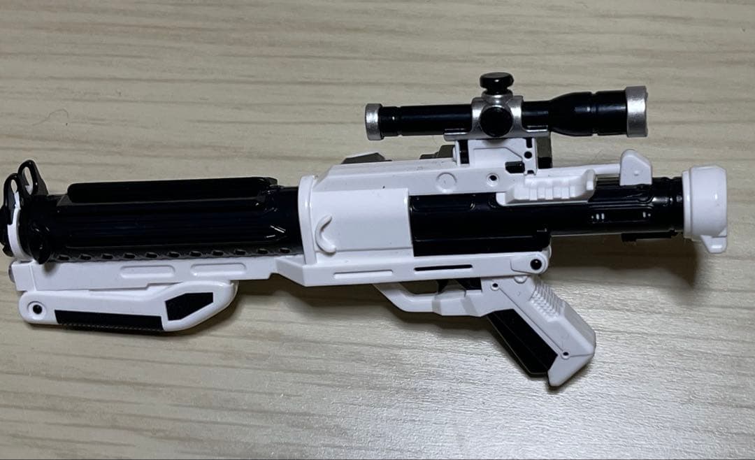 ★週末価格【美品UBTECH スターウォーズ】顔認識ロボット ストームトルーパー