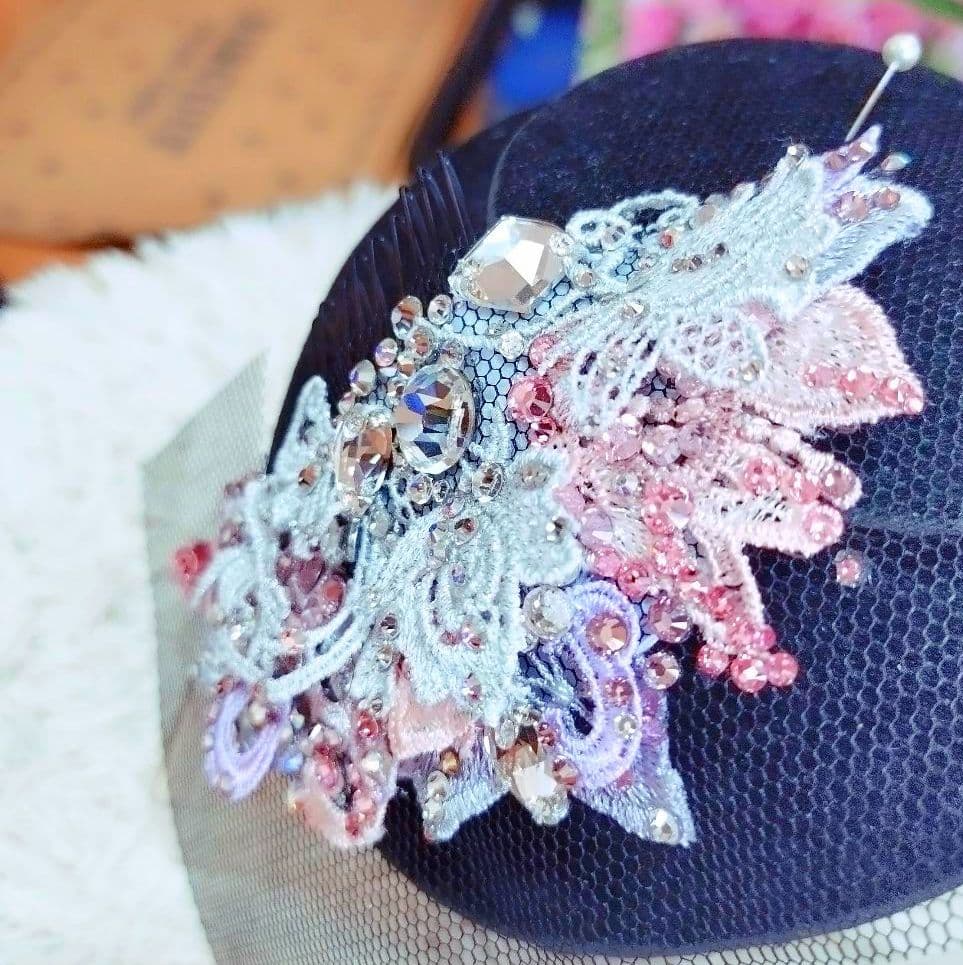 ラブリーな髪飾り　ピンクのドレスに…社交ダンス　ベリーダンス　イヤリング