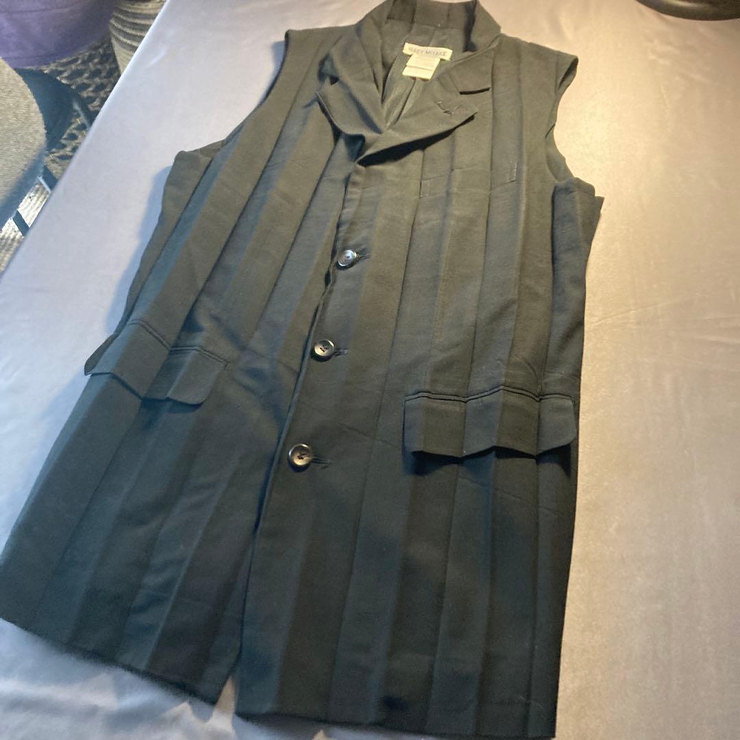 ストライプノースリーブベスト