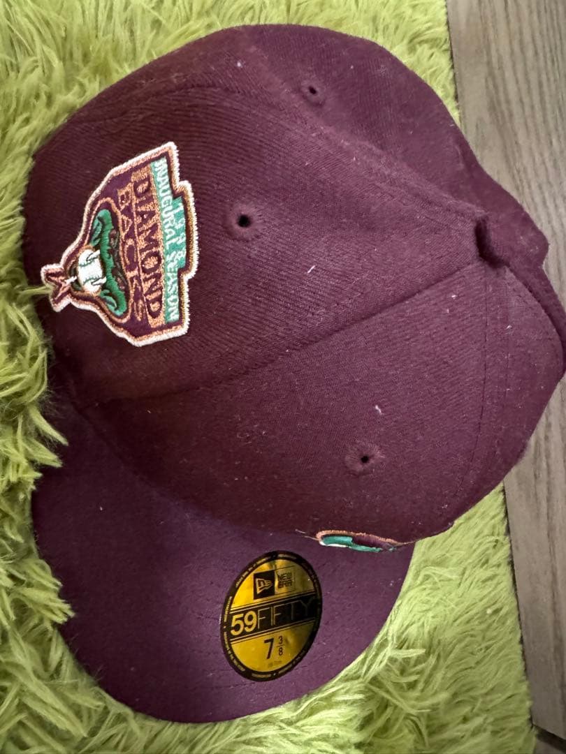 New Era 59FIFTY バーガンディキャップ 7 3/8