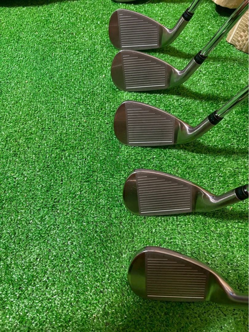 ゼクシオ 13 XXIO 13 貴重 SR シャフト　ゴルフセット バッグ付き