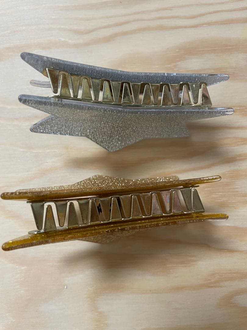 Katie GLITTER star クリップ　ゴールド・シルバー　2個セット