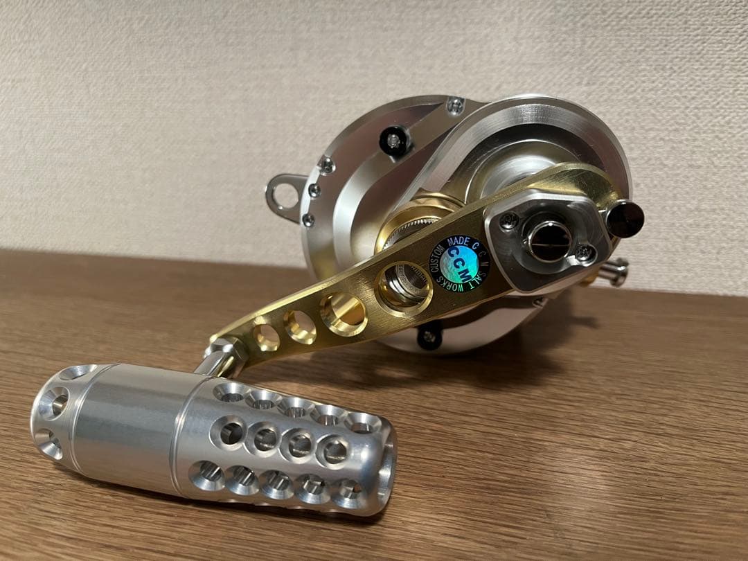 シマノ TALICA 20II CCMパワーハンドル付き 【未使用品】