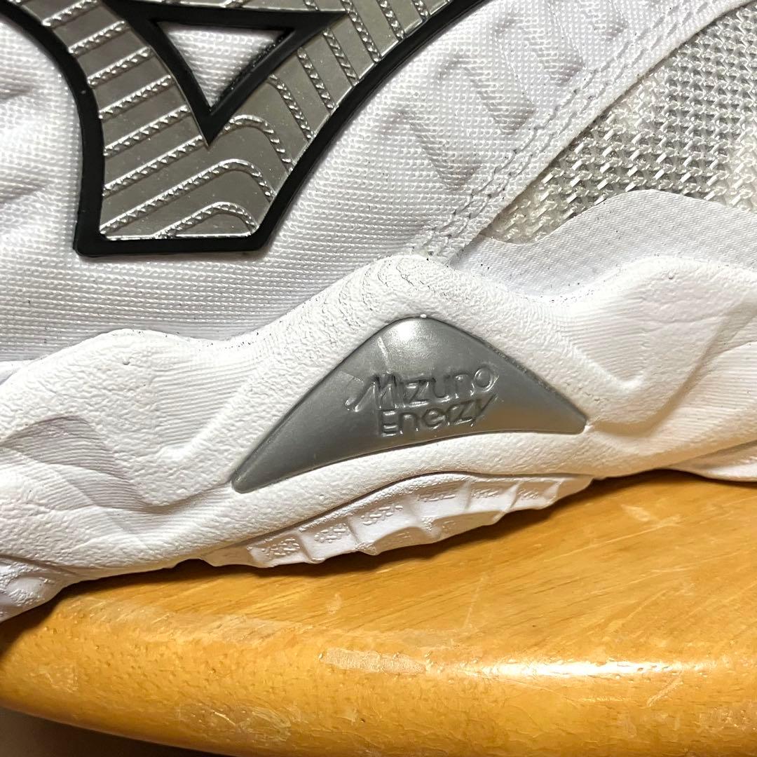 美品❗️MIZUNO ウエーブモーメンタム3 MID バレーボールシューズ25cm