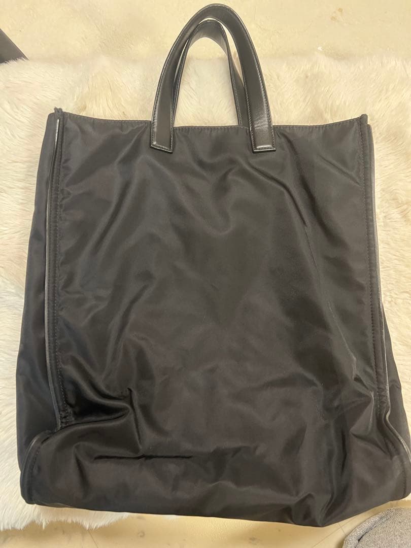 ま*み様 【正規品美品】FENDI フェンディトートバッグ バグズアイ モンスタ