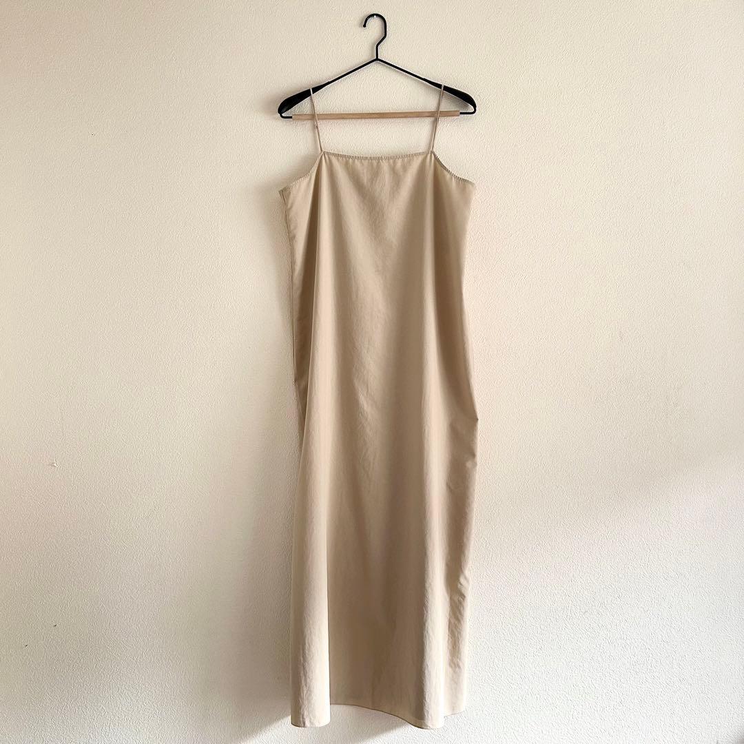 美品 VERMEILpariena 2024AW マキシワンピース インナー付