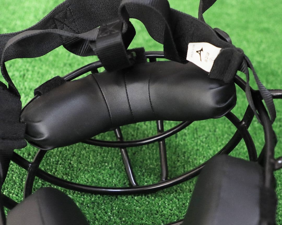 ミズノ 一般軟式用 キャッチャーマスク 審判員兼用 Ｍ号球対応 美品