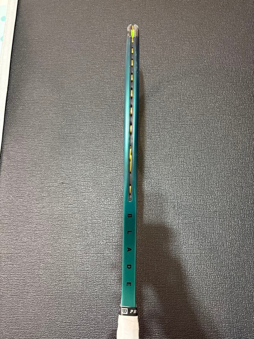 Wilson Blade 98 V9 16×19 G2 2本セット 限定ケース付