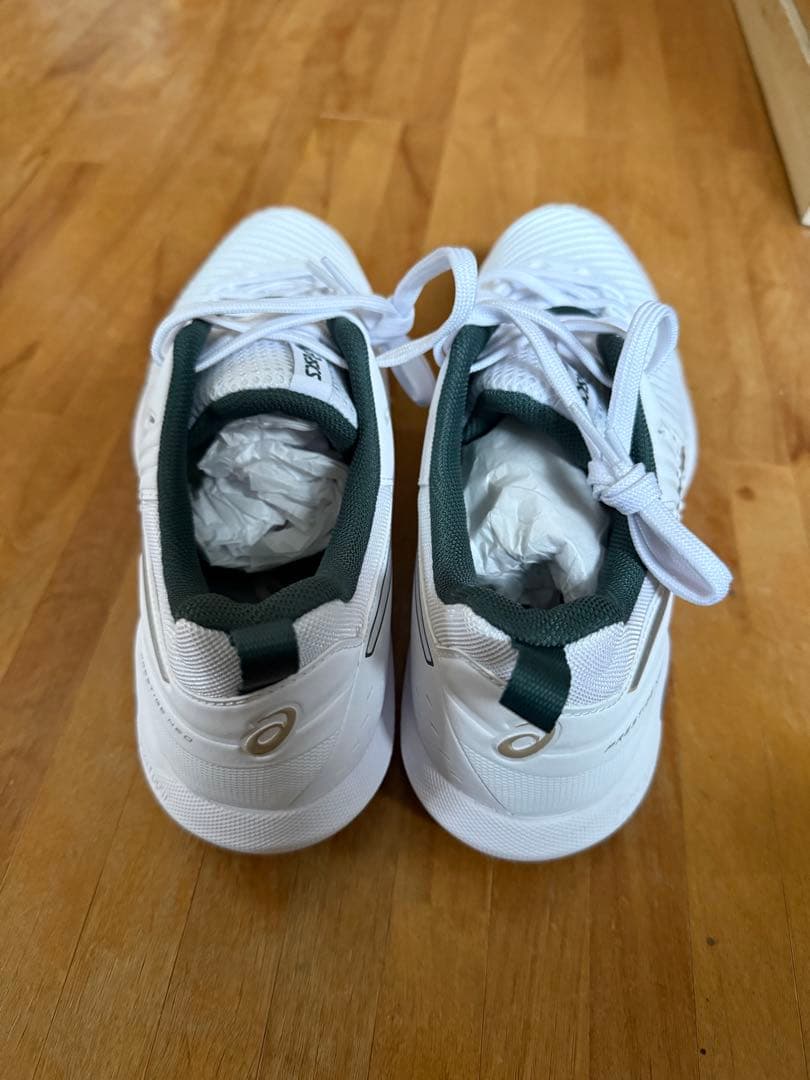 【未使用】アシックス　プレステージネオ ワイド（白）　オールコート　26.5