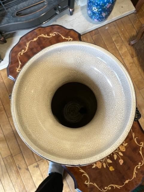 日本の伝統的な陶器花瓶 大