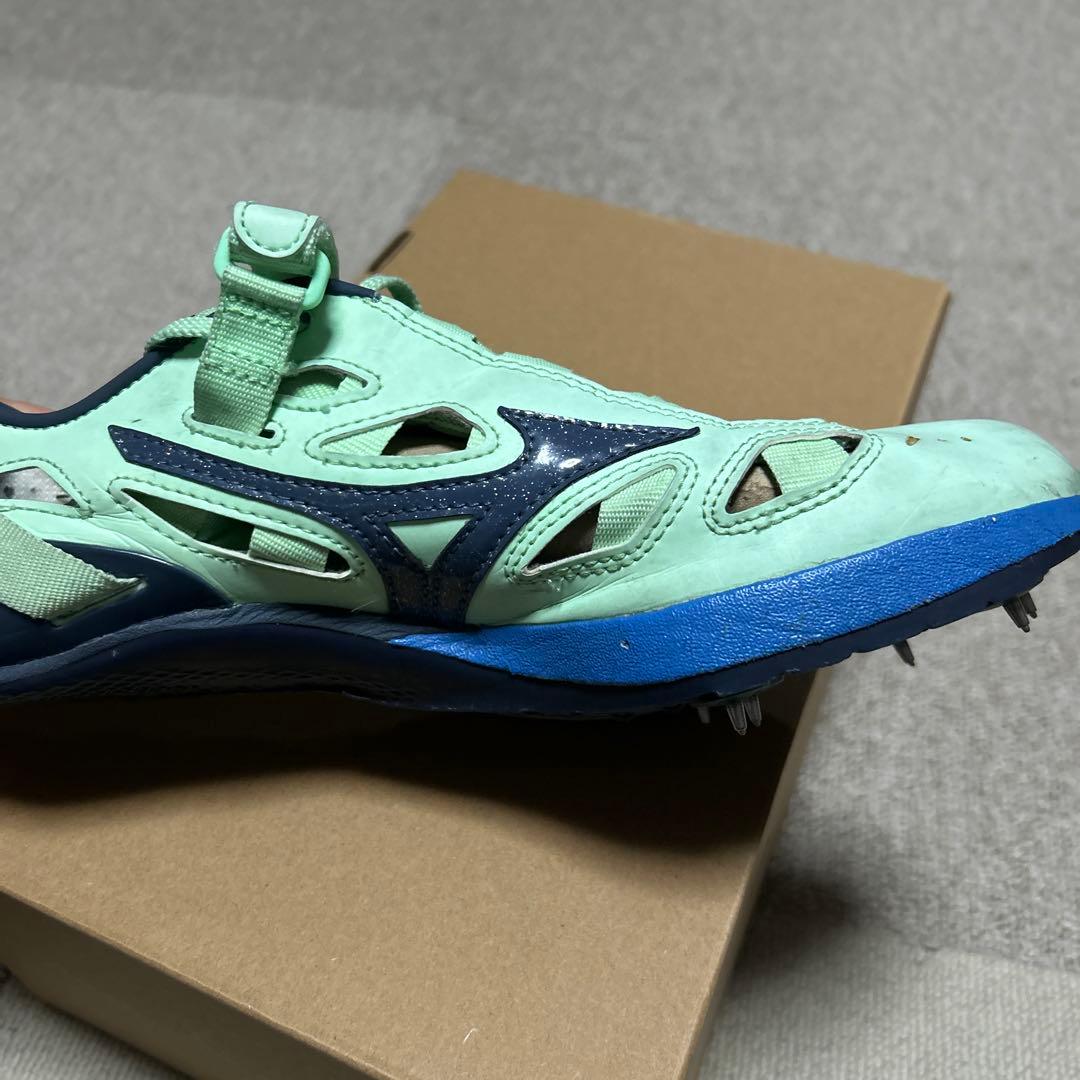 (値下げ中)　ミズノクロノインクスネオ　27.0cm