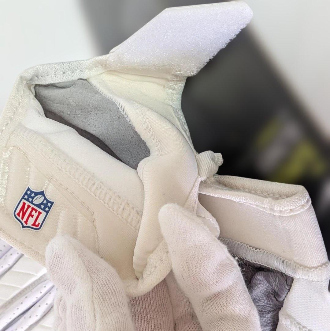 NIKE アメフトグローブ ホワイトXL保護ジェルパッド クッション性 グリップ