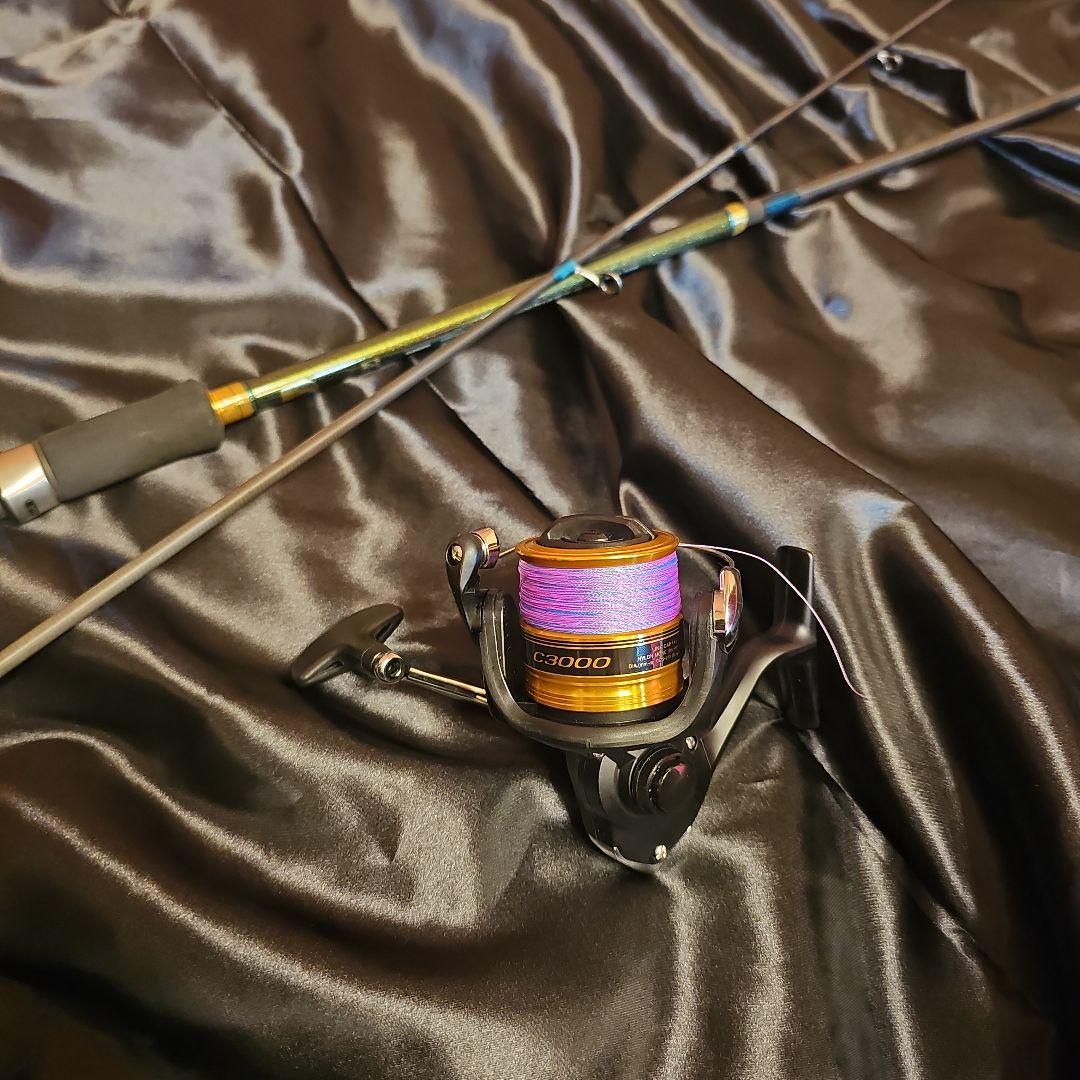 SHIMANO　万能ロッド　リール　【新品peライン0.6号】着用！エギング