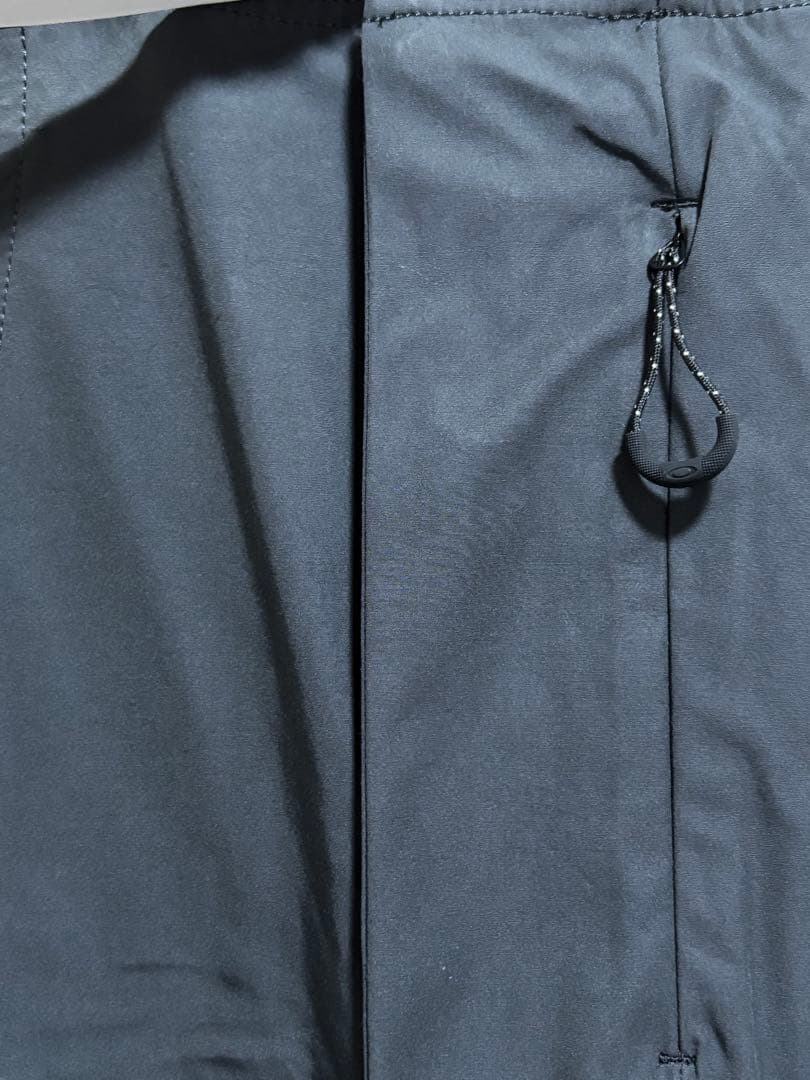 新品 OAKLEYブラック スノーボード ビブパンツ Mサイズ オークリー