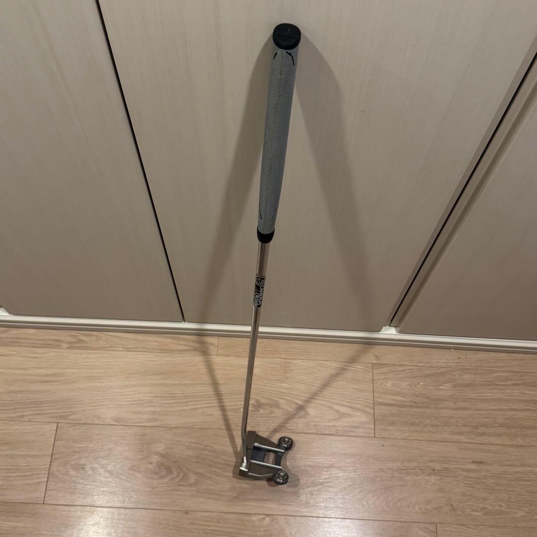 スコッティキャメロン　キャメロン＆クラウン　フューチュラ6M