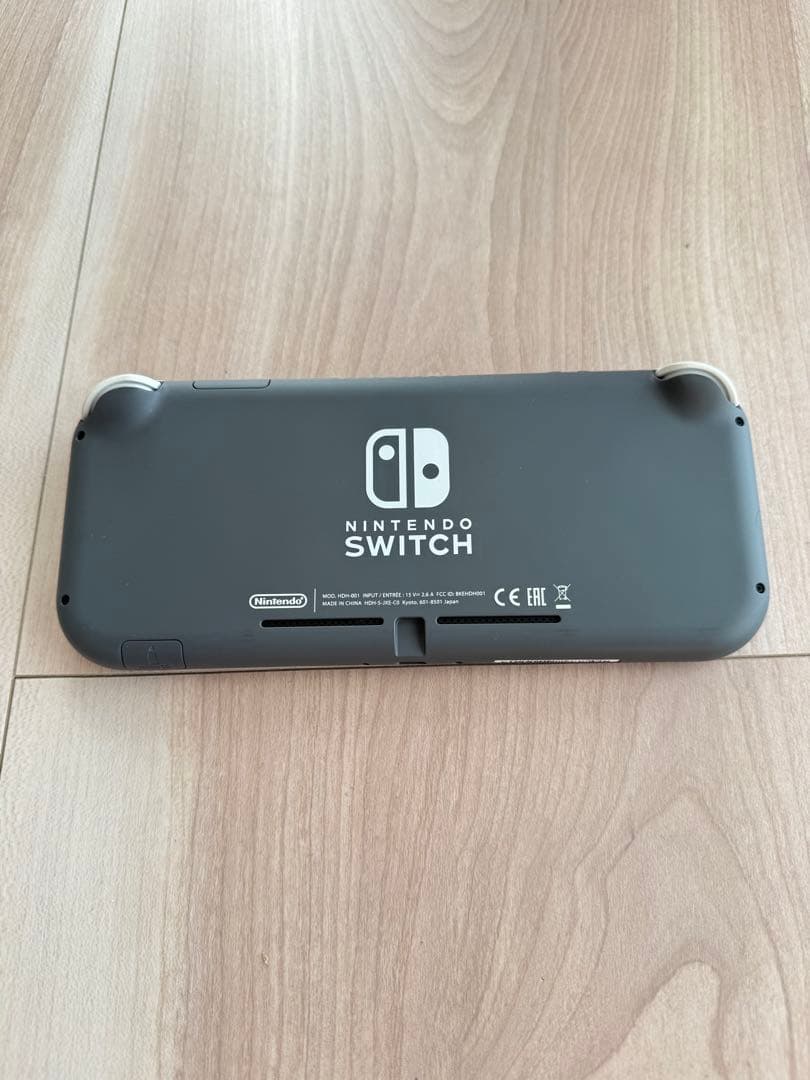 Nintendo Switch Lite 本体 ケース