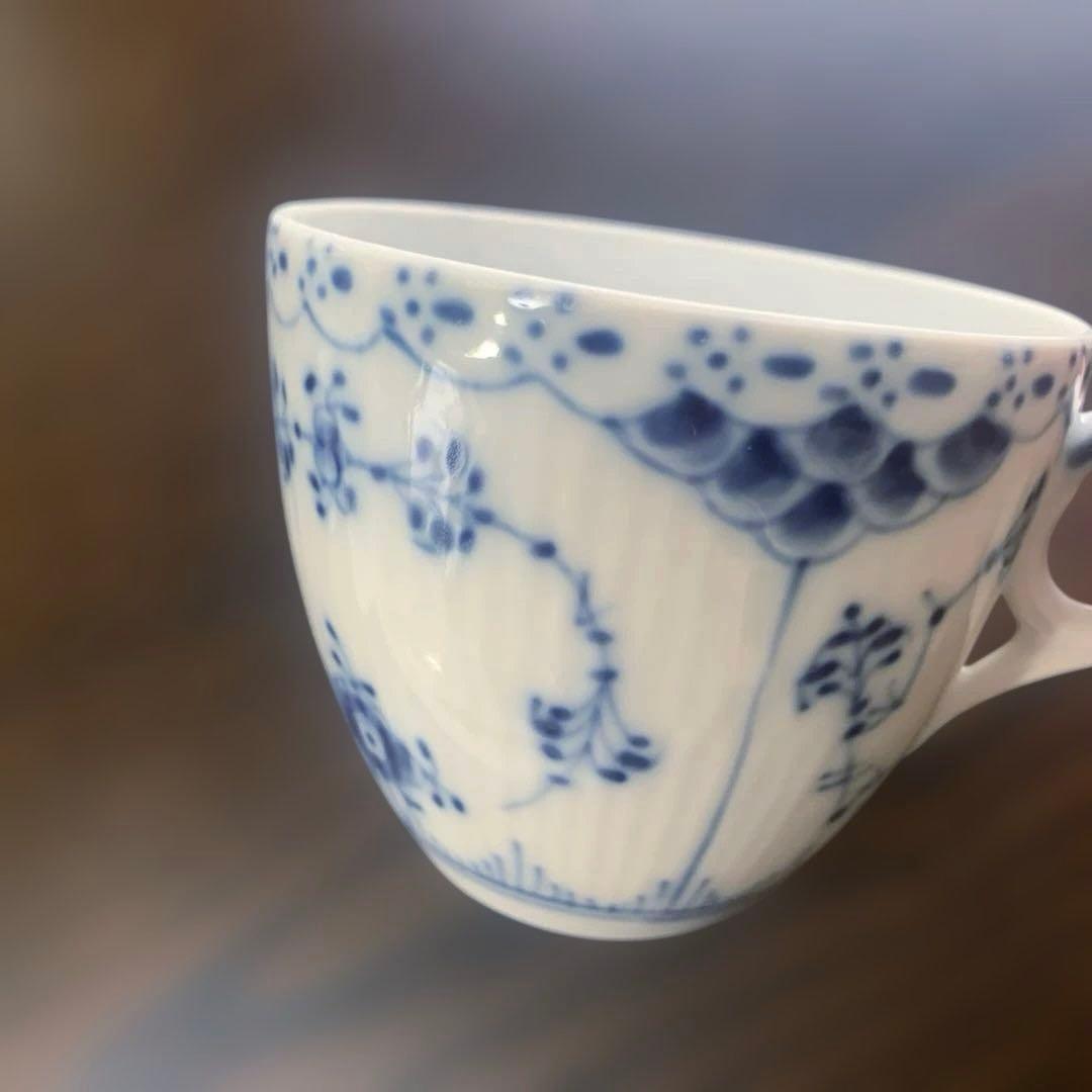 美品✨ロイヤルコペンハーゲン ハーフレース コーヒーカップ＆ソーサー1客