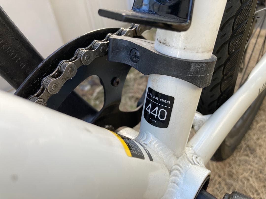 NESTOクロスバイク ホワイト 700C バカンゼ2 440サイズ　整備済み