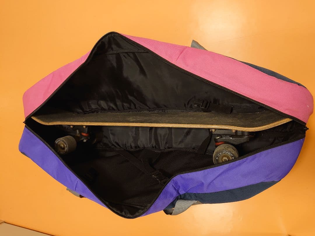 スケボー　carver カーバー U4 牛越　VENICEPAC限定版ケース付き