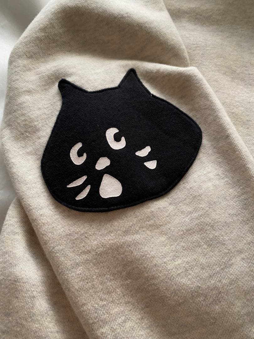 美品❣️にゃー❣️ネネット❣️ひじパッチにゃー裏毛❣️パーカー❣️スウェット❣️