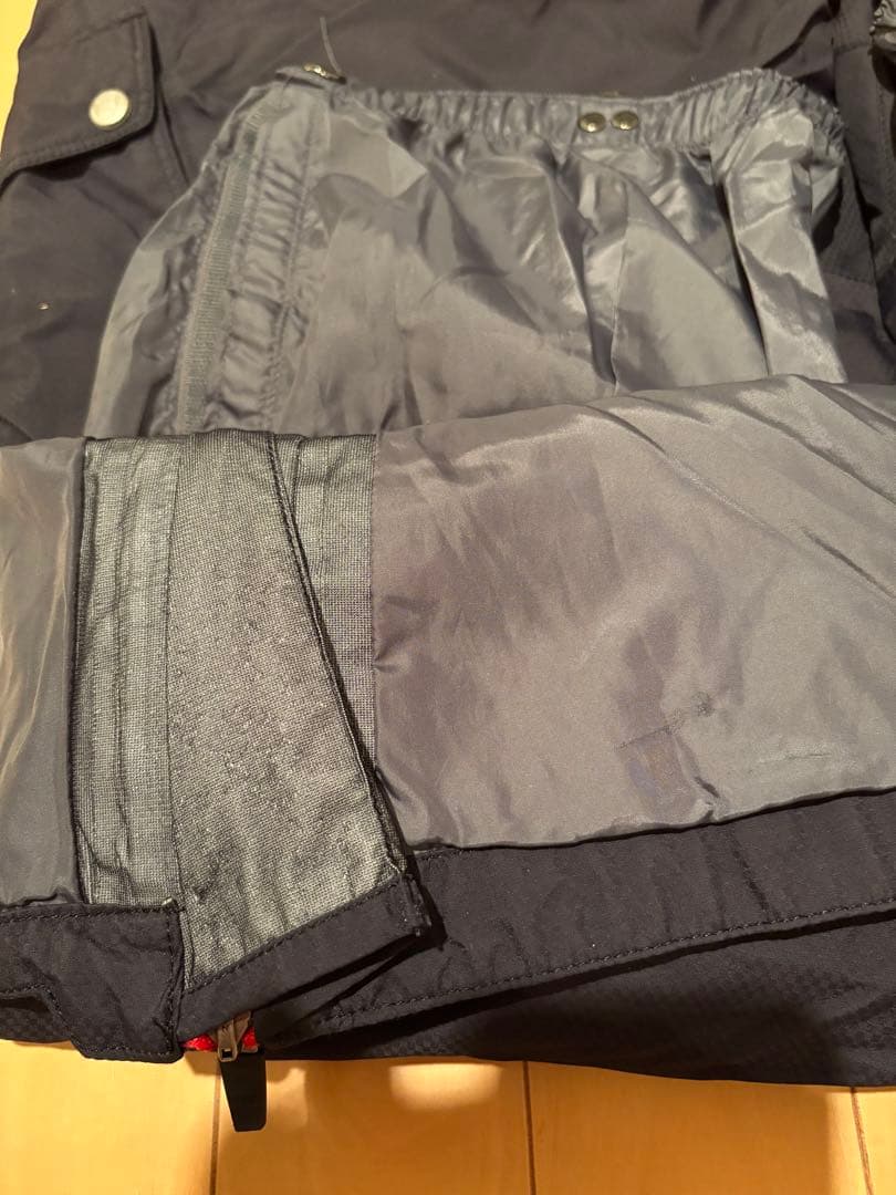 Helly Hansen スキーウェア 上下セット