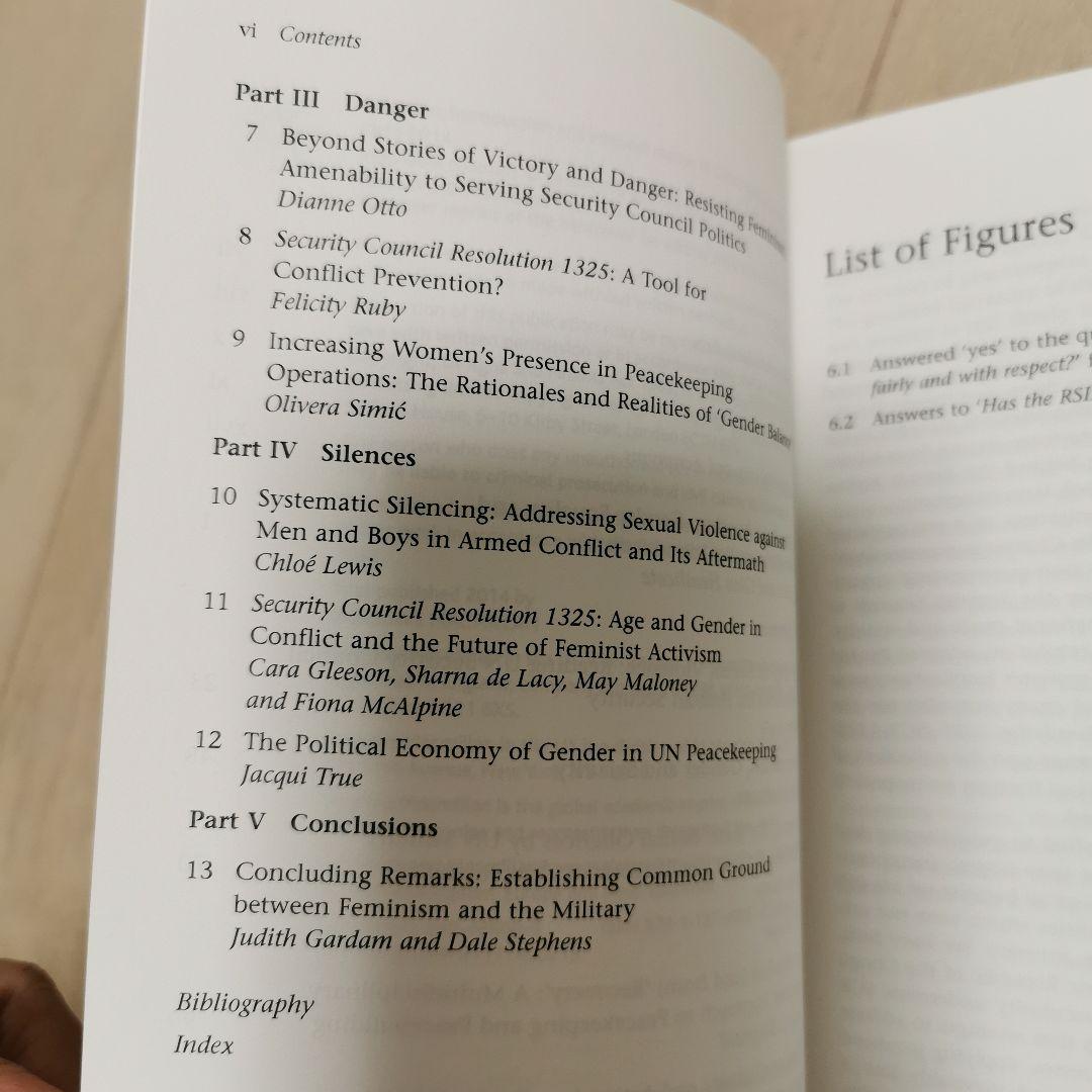 洋書 Rethinking Peacekeeping, Gender Equality