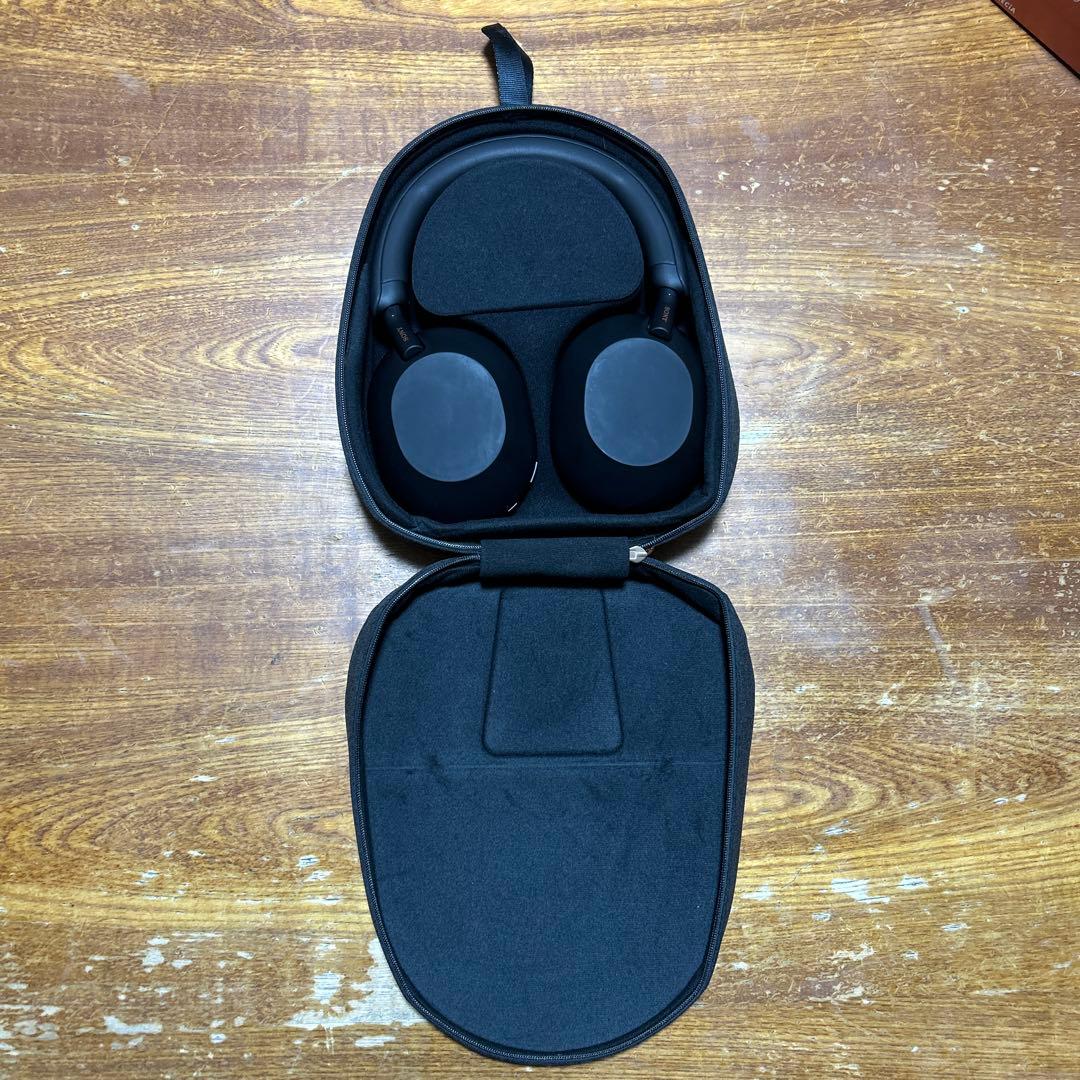 【美品】SONY WH-1000XM5 ブラック（使用頻度低・24年12月購入）