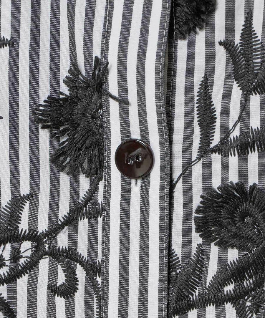 【25年　完売】　アナイ ANAYI ストライプフラワー刺繍シャツ ワンピー