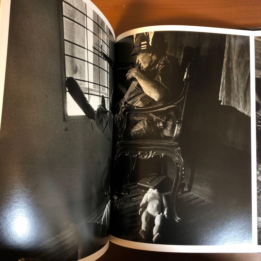 初版 DARK ODYSSEY PHILIP JONES GRIFFITHS洋書